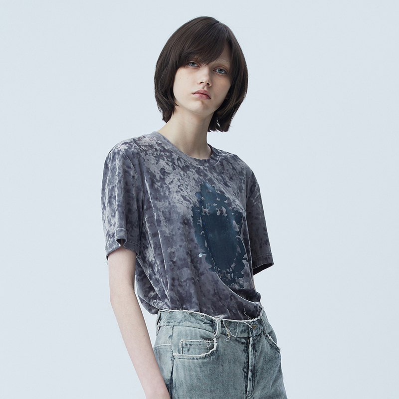 JNBY/江南布衣20夏新品T恤冰花绒面料短袖上衣女5J8610010